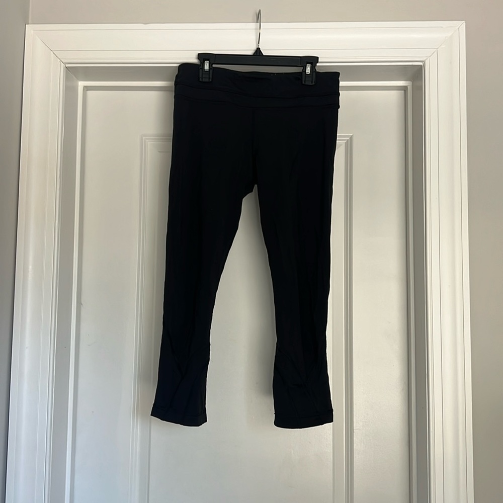 Lululemon Wunder Under Crop III